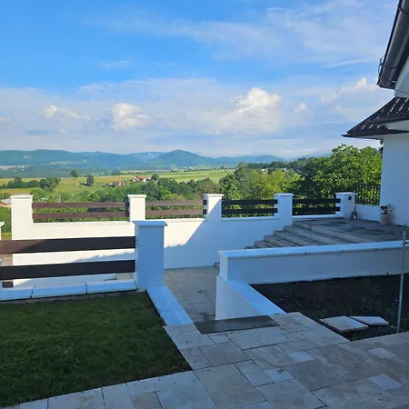 Lindenberg Slovakia فيلة